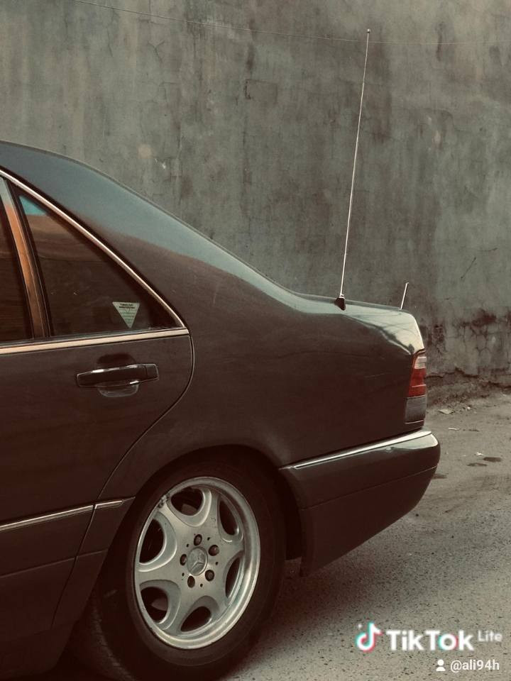 السلام عليكم مارسدس  شبح 1993محدثة بل كامل 98محرك خراطيم كير دي فور دعاميات ام الحفر صبغة جديدة مكفولة من الحادث صبغ جمالية تبريد غرفة جديدة جلد كهربائي اسلايت جام باب قصيرة اتصل تحويل وكالة هذى رقمي ***********
