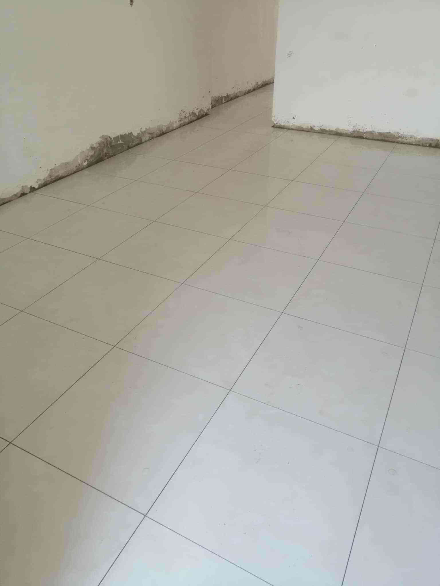 خلف سيراميك درجه اولى كاشي مرمر بروسلين ***********
