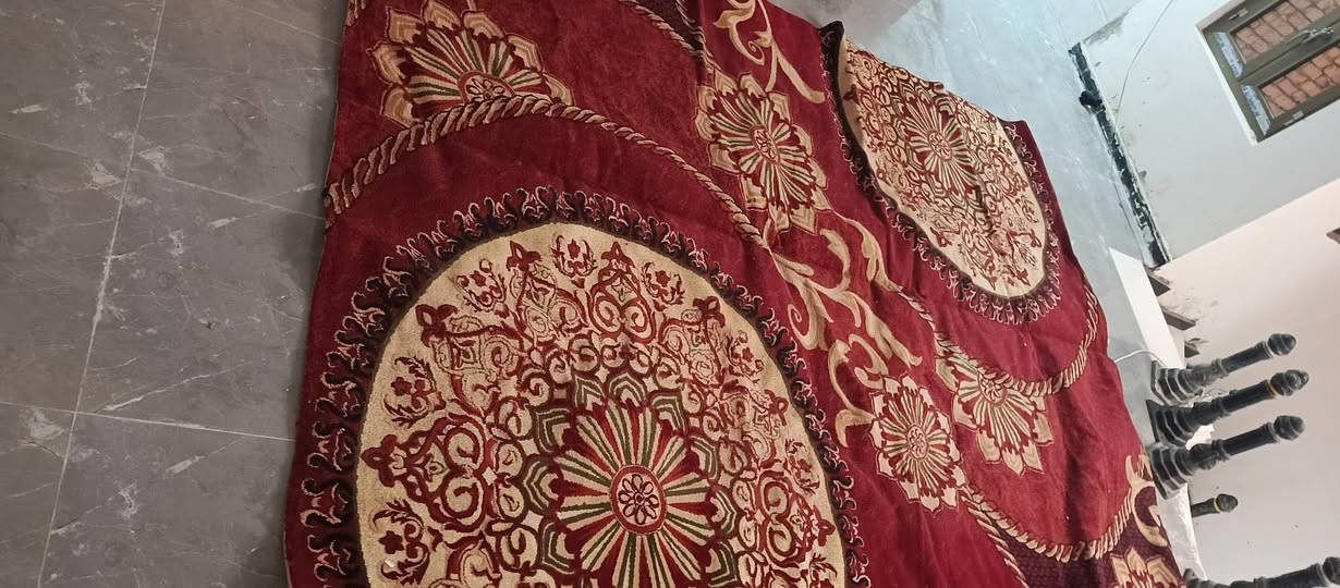 سلام عليكم فرشه ثري دي نضيفه للبيع السعر 50 الف القياس الطول6 العرض3 ...العنوان البصره لامن الداخلي رقم الهاتف ***********
