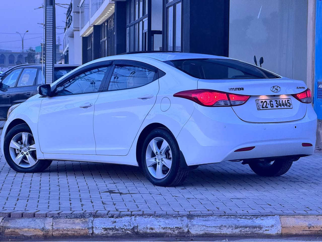 للبيع النترا 2014 اربيل  اللون ابيض
محرك 1800 رقم السياره مميز
فتحه سقف
مري شفط
كير محرك مكفول 
تخم تاير 
منظومه تبريد جديده
طخم امامي خلفي جديد
ادامه منظومه بانزين
شاشه كامره 
السياره ماشيه 188 الف حقيقي
السياره كلين بدون حادث او صبغ وضع شركه 

الرقم *********** موصل, نينوى
