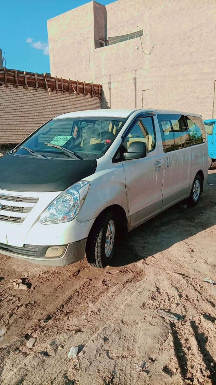 سلام عليكم لبيع ستاركس موديل 2010مفتوح رقم بغداد نكليزي مصفره هيه مرور سياره مفتوح محرك بي بخار بدون تنقيص كير اكسن مكفولات حداديه جديد تخم تاير جديد بور مشط جديد تبريد شغال دوشمه كشنات بلادي كاعيه جديده كهربائي كله شغاله سياره جاهزه من كلشي سياره مكفوله من ضربه بس جاملغ المامي بي صبغ والباقي مكفول سياره جاهزه
مكاني بابل ***********
