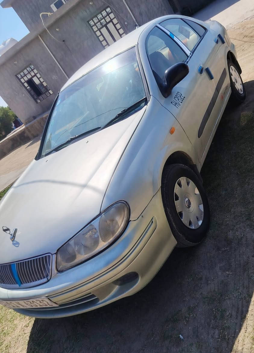 السعر ٥٣ وبيها مجال 
سني ياباني موديل ٢٠٠٠ رقم بغداد
 انكليزي تحويل ثاني يوم
جانت صفره ورجعت خصوصي 
محرك اسود جديد كير أوتو جديد
 تخم تاير جديد باتري جديد 
استيرن محور  كهربائيات شغاله
تبريد عاطل مكان اسياره
 ابو غريب خان ضاري ***********
