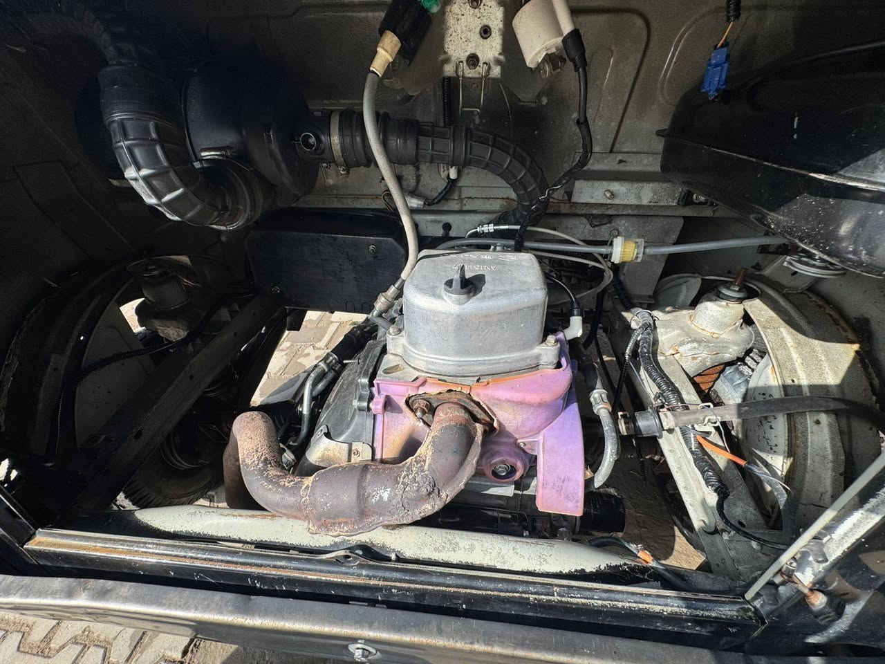 السلام عليكم تكتك عشرين شهر5نضيفه مكينه اكسل خير من الله  السعر 7ملاين وبيه مجال ***********
