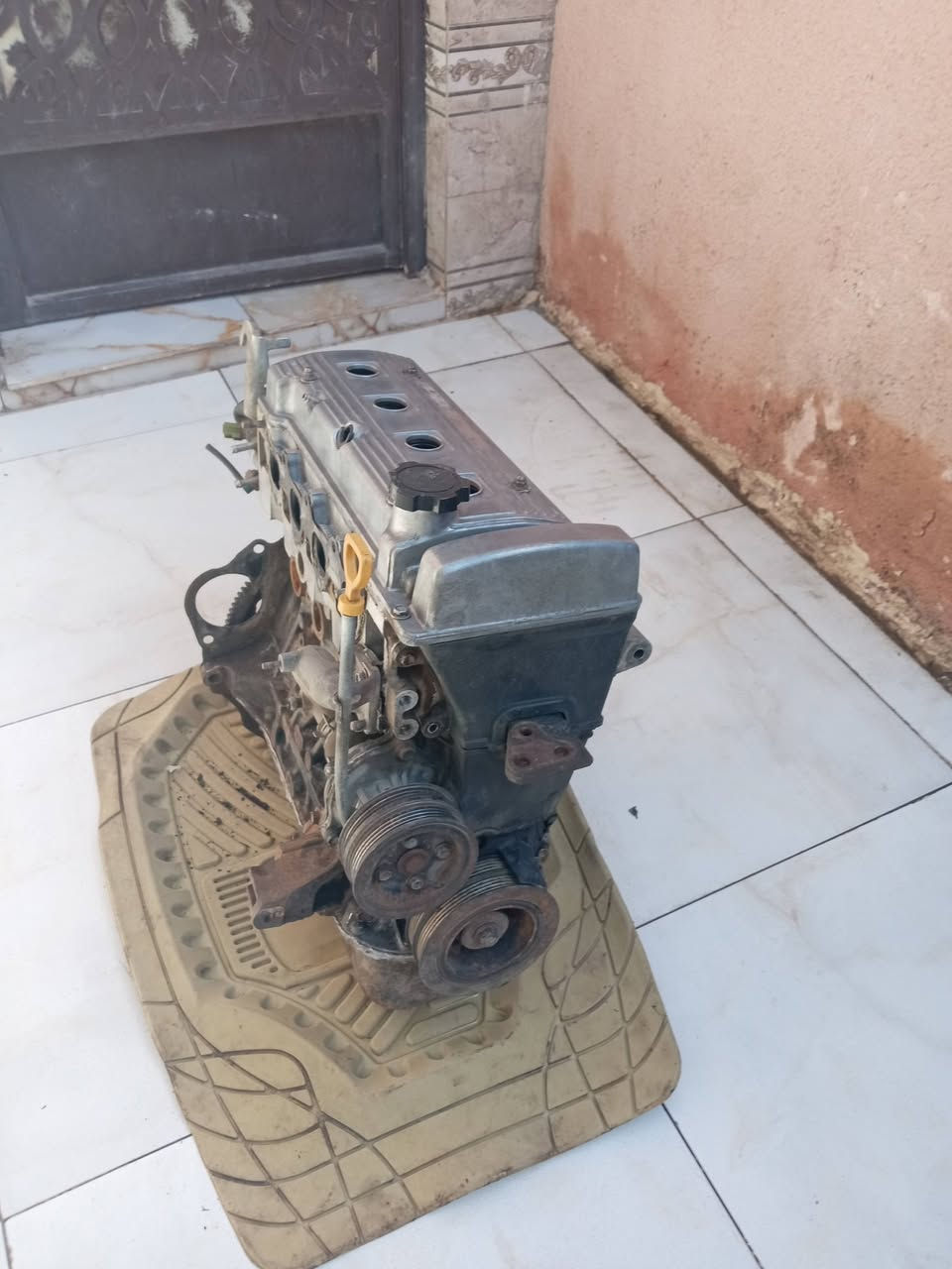 محرك طابوكه كورلا الحجم 1800 للبيع بيه خيط بخار السعر 250 ألف العنوان ناصريه /الشطره ***********
