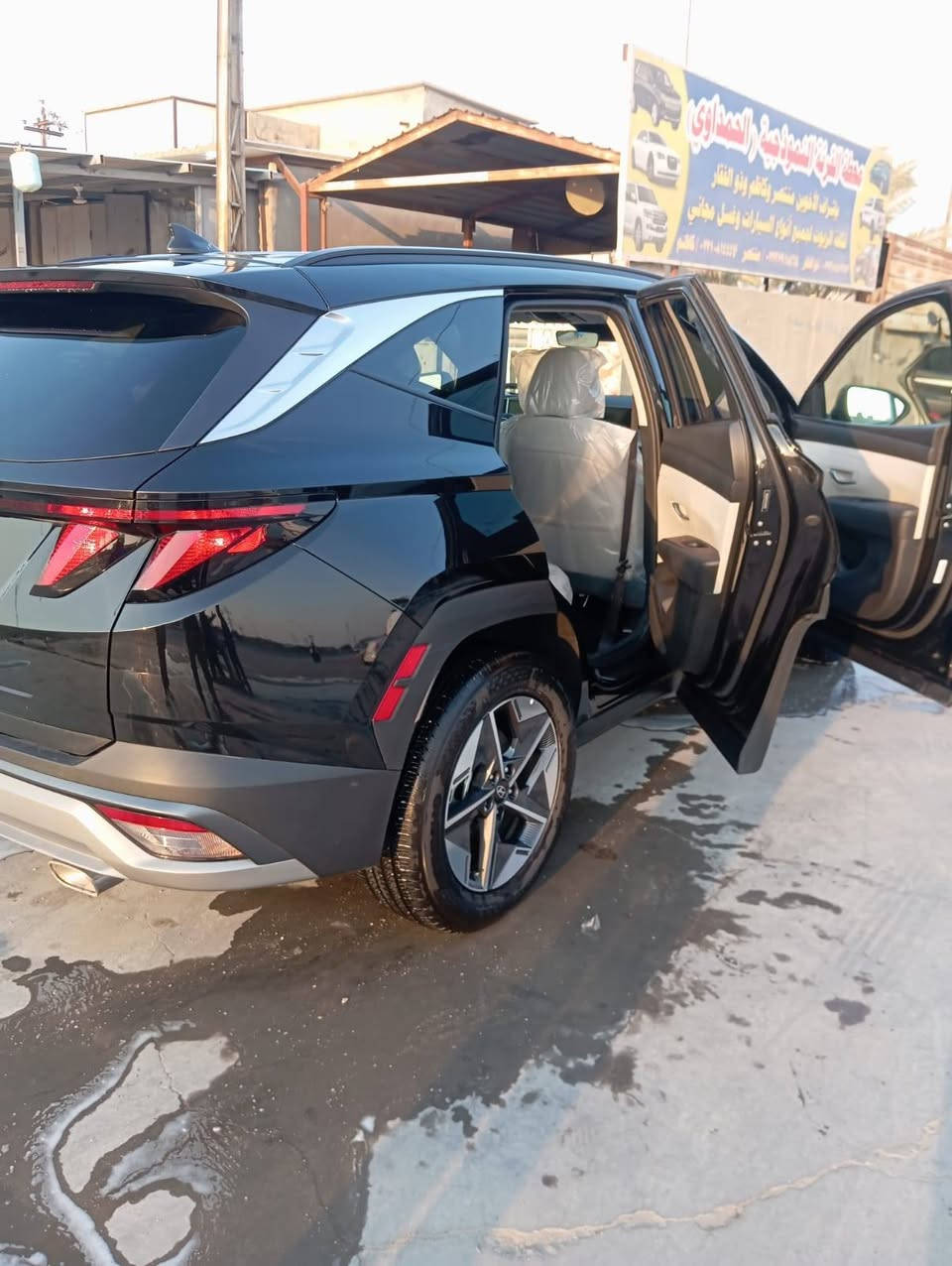 توسان25 دخول جديد السياره حره اي محافظة تتسجل وارد امريكي  السيارة زيرو مكينه  2500
كير ٨نمر  رادار امامي وجانبي وخلفي تشغيل عن بعد حادثها الفخذه ومرجعينه وتبديل جاملق والبنيد والباقي كفاله. 
السعر 185 تفاصيل أكثر الاتصال
***********
