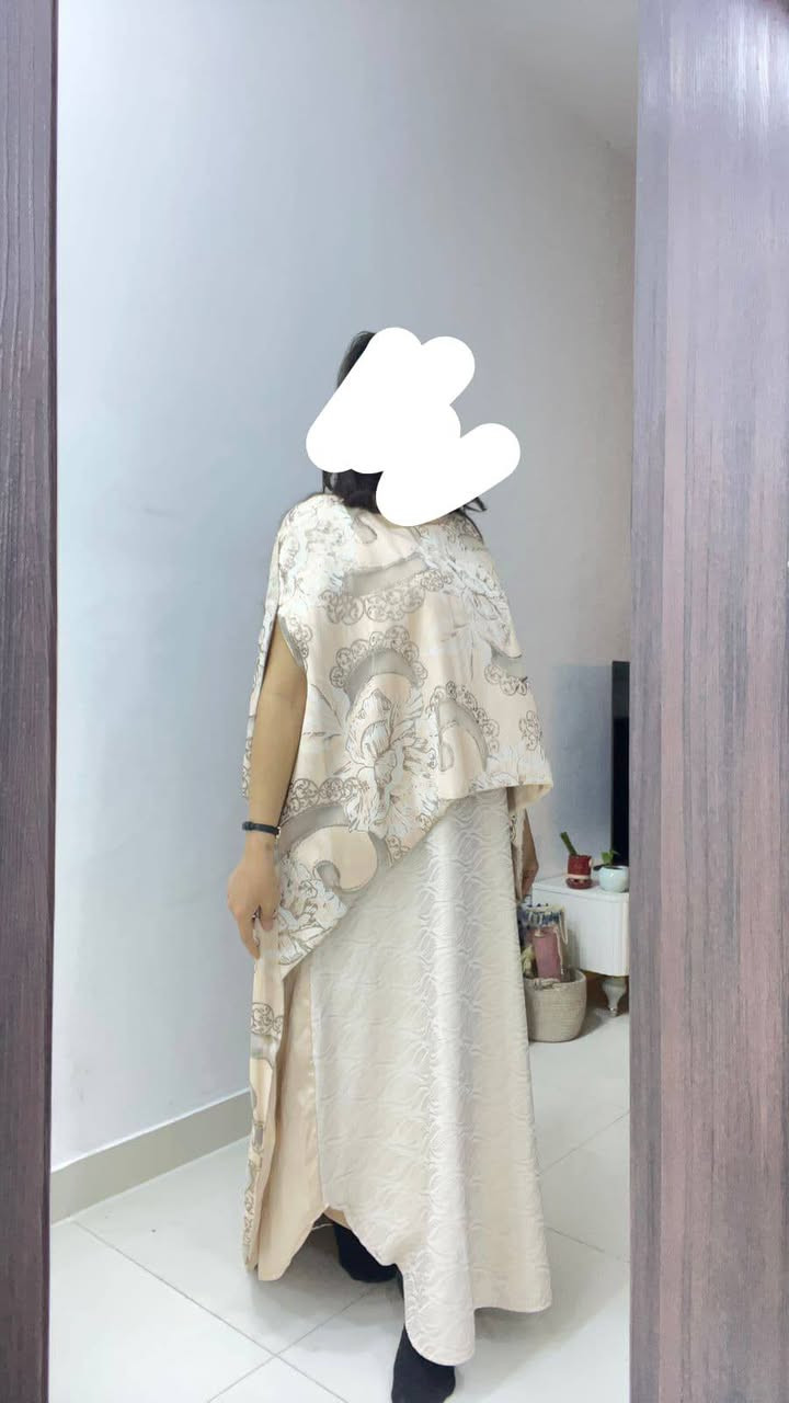 بنات عندي هاي الفساتين والبشتات نظيفات جداً ع گد لبسه ملبوسات وعندي بعد فساتين مناسبات اسعارهم مختلفة تبدي من 20 مكاني شارع فلسطين واني بنيه حساب البيت هذا ماكو حجز ولا توصيل تجين تشوفين القطعه وتتدللين


**إذا كنت صاحب هذا الإعلان وتريد حذفه لأي سبب، رجاءا أرسل رسالة إلى الدعم الفني**