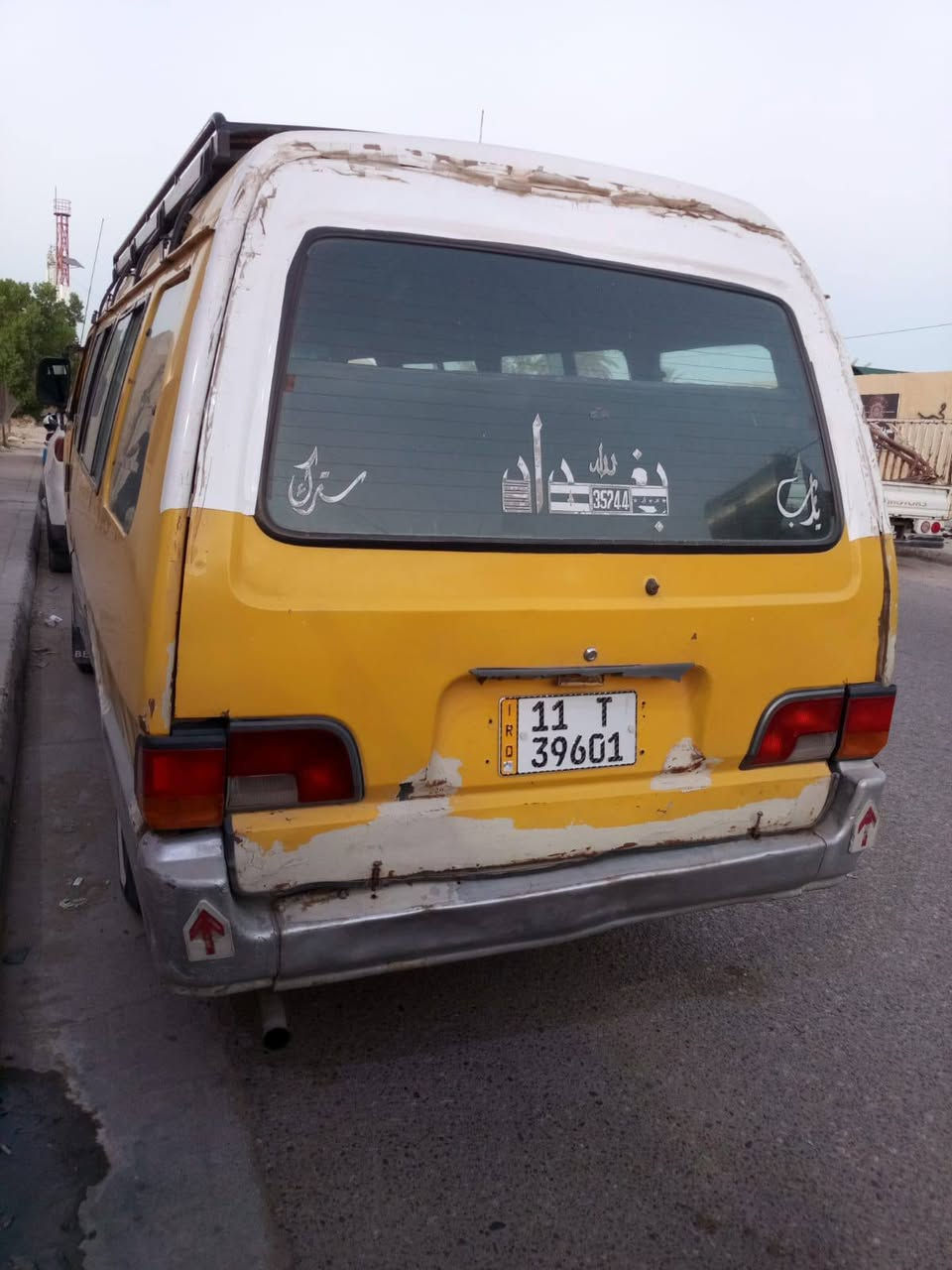 اهسلام عليكم شباب اسيا موديل 95 سنويه بسمي بغداد محرك 3 لاف محرك كير خير من الله سياره جاهزه دوشمه جديده سعر 35-مكاني ابو غريب حمدانيه ***********------***********
