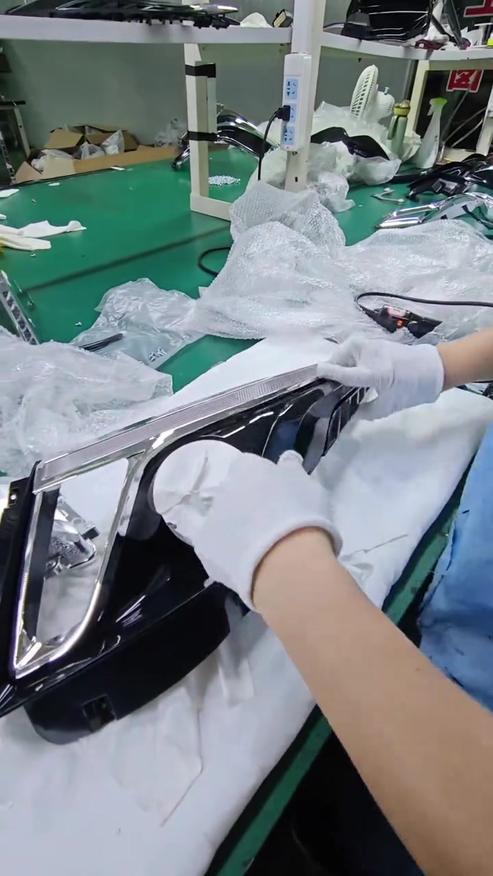 Automatic robot production line for car headlights in our factory!
Strict automated processing guarantees durable, well-sealed car lamps for all car models.
Global wholesale auto parts supplier, factory direct low price.
WhatsApp: +86 19540434991
#CarHeadlamp #AutoPartsWholesale #CarLightFactory #LEDCarLights #VehicleLamps


**إذا كنت صاحب هذا الإعلان وتريد حذفه لأي سبب، رجاءا أرسل رسالة إلى الدعم الفني**