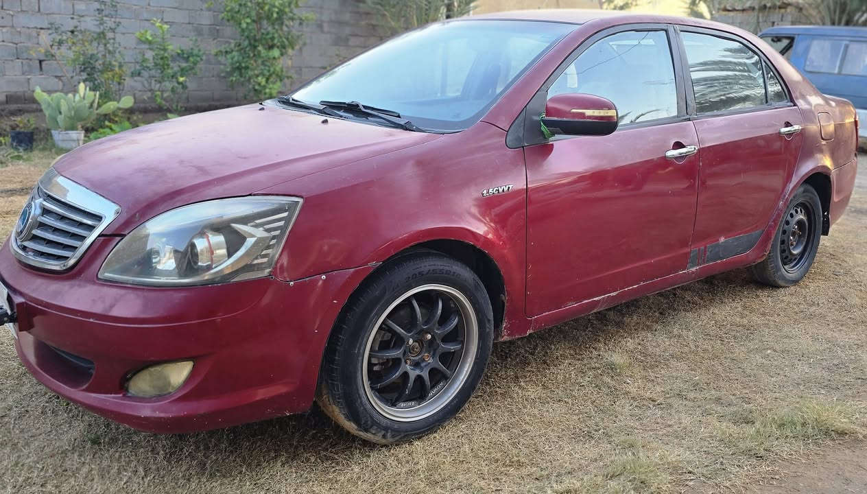 السلام عليكم سياره نوع جيلي موبل موديل 2012رقم بابل سنويه 2028مكينه وكير وحداديه تبريد شغال كهربائيات شغاله سياره بيه طخه بل جاملق الخلفي سياره احلا من الصوره السعر 35وبيه مجال الإستفسار على الرقم ***********//***********
