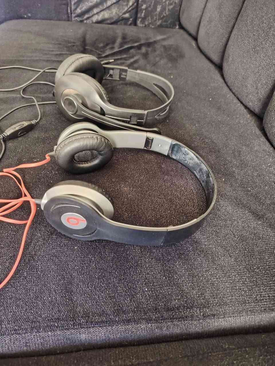 ب ١٠ الف ٣ قطع يتوفر توصيل


**إذا كنت صاحب هذا الإعلان وتريد حذفه لأي سبب، رجاءا أرسل رسالة إلى الدعم الفني**