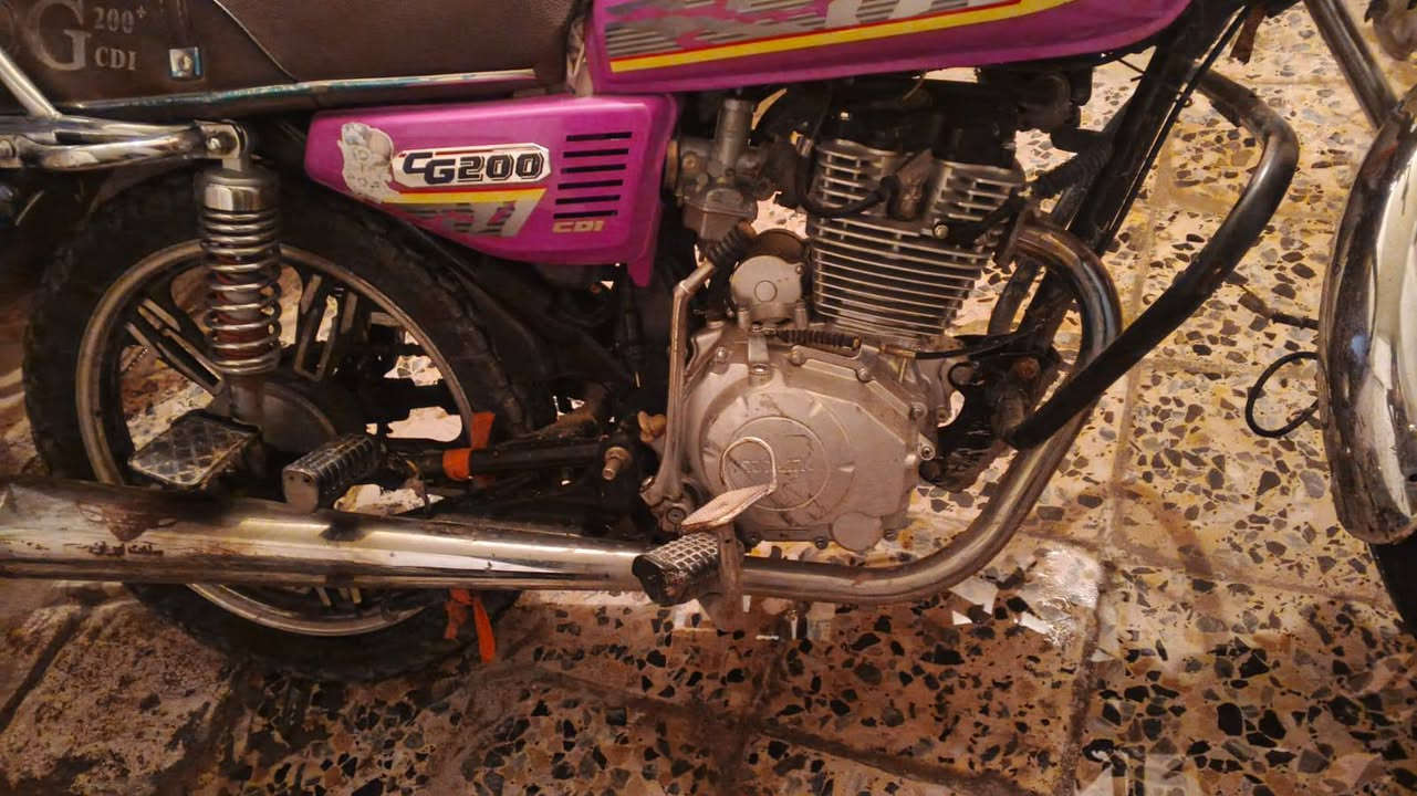 السلام عليكم دراجه شاينك 2024دراجه مكفوله مكينه. برغي مامفتوح بيها
ب600وبيها مجال
***********
