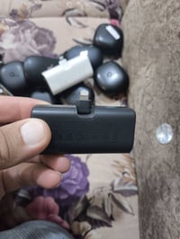 انكر • باور بنك • ايفون