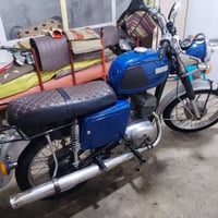 دراجە mz للبیع نضیف مودیل 1977 حجم محرک 150 ،،تعمیر جدید طقم گیر کلها ...