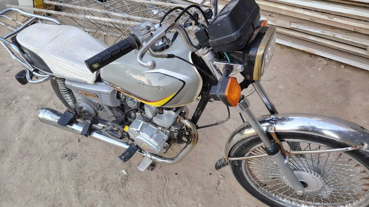 السلام عليكم دراجه للبيع تايكر مديل 2020 اوراق السعر 400 وبيه مجال المكان بابل  رقمي ***********
