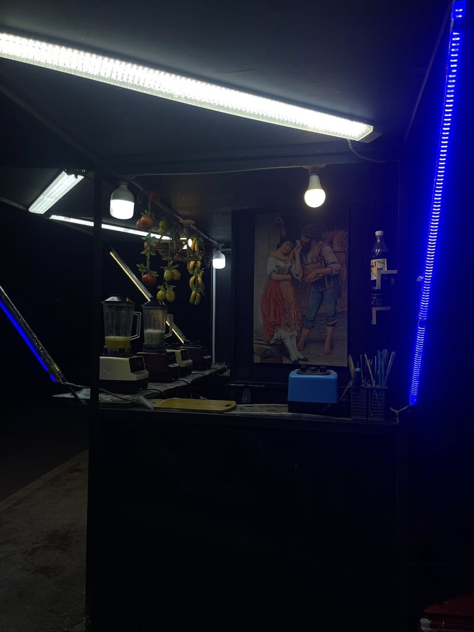 سلام عليكم كشك للبيع مكاني بصره تنومه ***********
