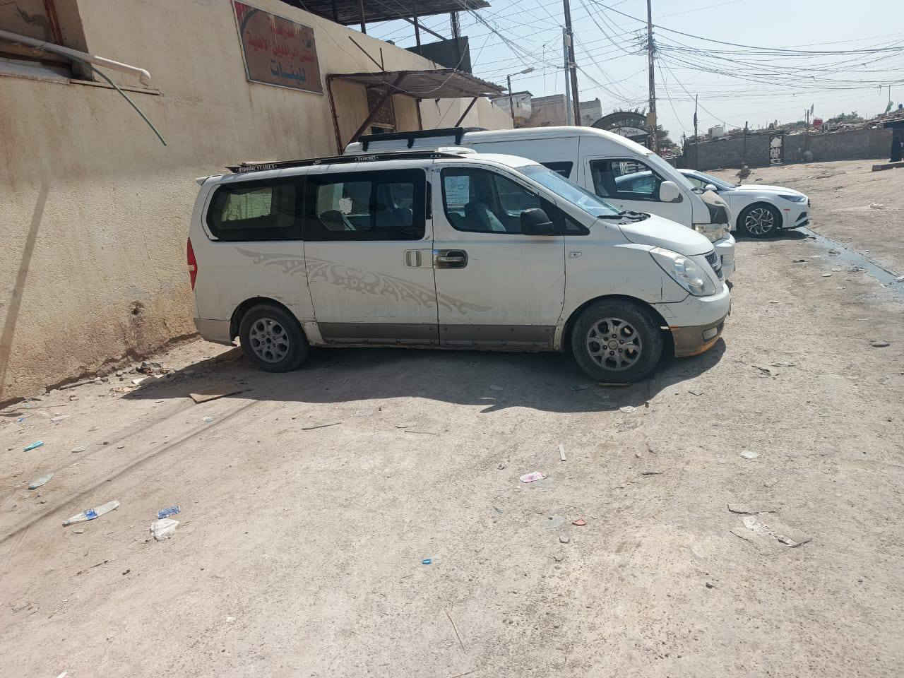 ستاركس 2009 سياحي للبيع 97$
وبيها مجال 

تواصل
 ***********

***********
