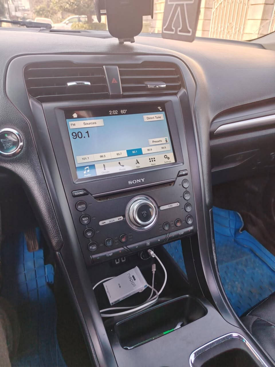 السلام عليكم فورد فيوجن 2019 فول مواصفات تيتانيوم 
....تدفئة تبريد كشنات
 ..كشن ميموري خزن .. 
كشنات امامية كهرباء
... كشنات جلد .  
انارة محيطية
 فتحة سقف.
...تبريد قطعتين
رمز سري بالباب ...
بصمة تشغيل وابواب
محرك 2000 تيربو
شوتة رياضية لون مميز بحري...باختصار السيارة فول مواصفات...
حادث السيارة موضح بالصور  بدون دواخل صبغ جاملغيت وبنيد
رقم بغداد الاتصال على الرقم ***********
السيارة بيها ملاحظات بسيطة....بس وقت ما عندي ارتب 
مكان السيارة بغداد اليرموك قرب ساحة قحطان
السعر 122 بيع او مراوس باقل
