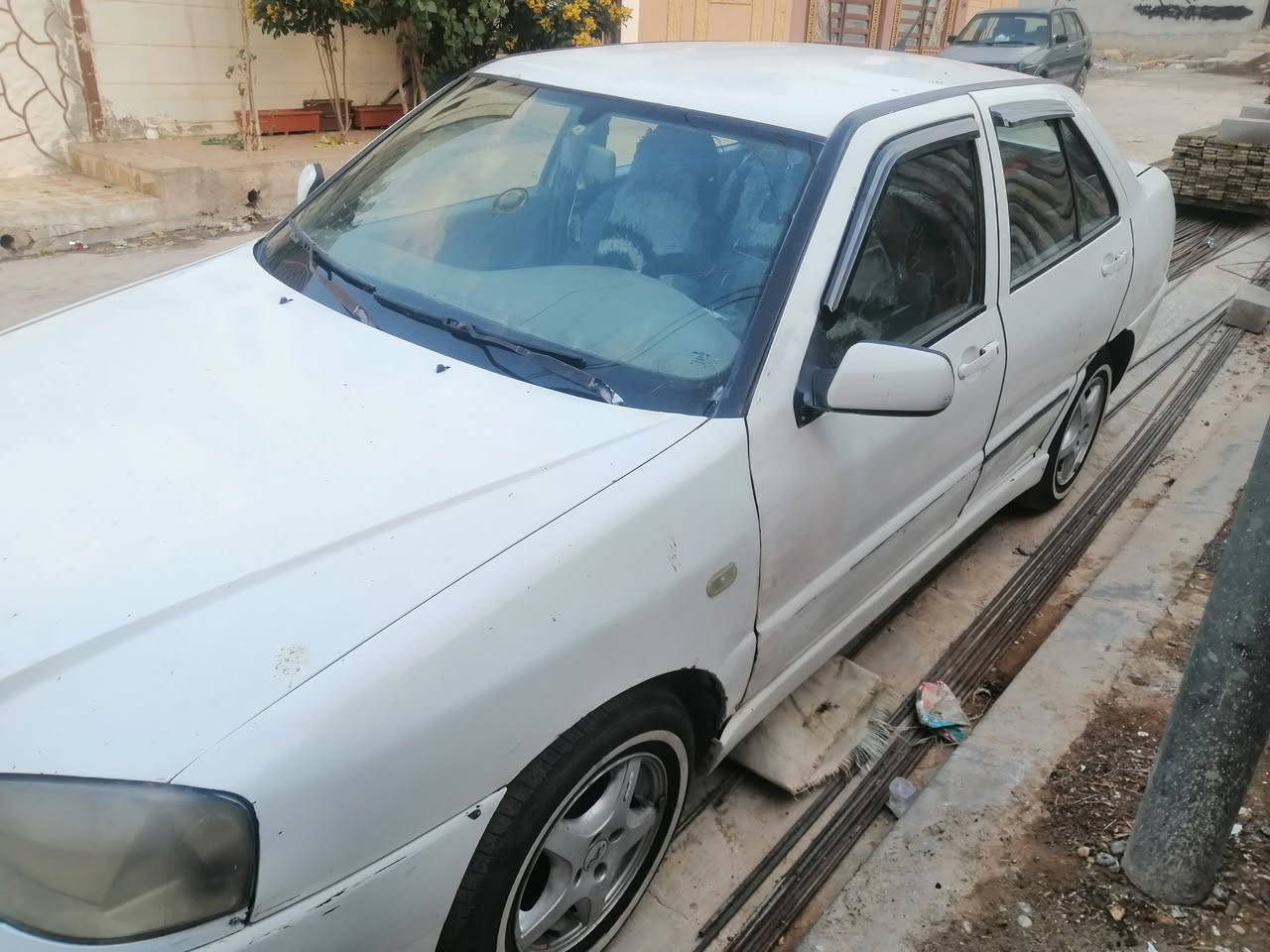 السلام عليكم
سياره للبيع كوين 2008 رقم الماني بغداد شرعي موجود بلموصل شرط تحويل  محرك أوكير اوتو  يارس  طخم تايرات جديد كابون بيها اترايها وين ماتريد الاتصال على الرقم ***********
