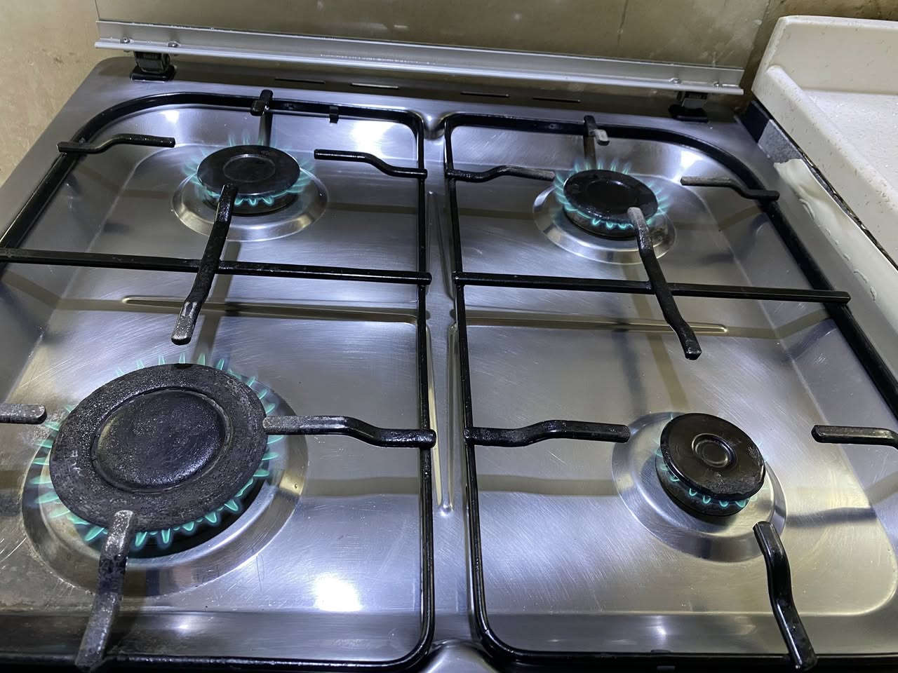 طباخ للبيع كل عيب مابي كلشي شغال كلش نظيفة يرهم مراوسة حسب نوع طباخ


**إذا كنت صاحب هذا الإعلان وتريد حذفه لأي سبب، رجاءا أرسل رسالة إلى الدعم الفني**