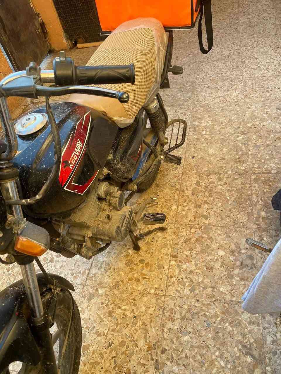 السلام عليكم دراجه البيع مكان شعله ٦٠٠وبيه مجال ***********
