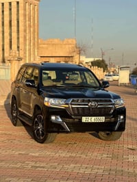 لاند كروز GXR • ٢٠٢١ • ماشي ٨٠ الف