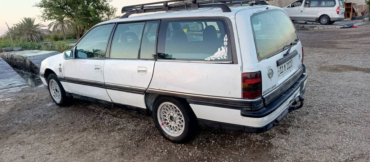 السلام عليكم اوبل للبيع موديل 93 رقم بغداد دولي هزه جديده جامة جديده سياره جاهزه مال جناي صدر جديد باور شغال سياره بلاديه تحويل مباشر اترايك 160 سعر 25 بيها مجال للشراي//***********//***********
