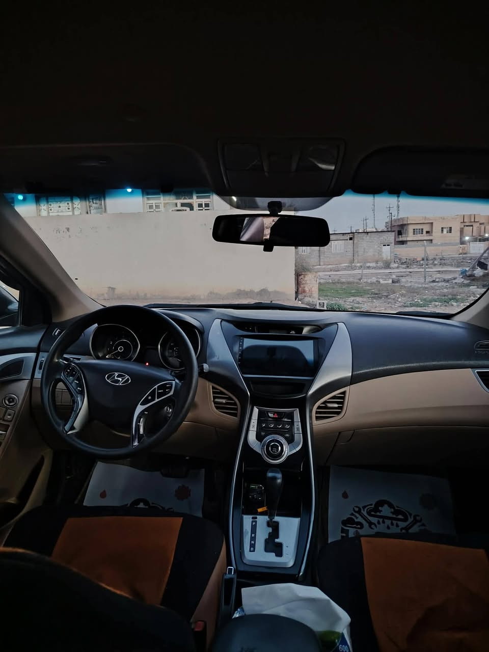 النترا 2011 امريكي ضررها بس البنيد مبدل الباقي ليبل واحد وبيها ٤ قطع رش بس رش اثر جراد كير مكينه خير من الله تبريد ثلج تدفئه صدر امامي خلفي جديد سنويه لل٢٩ السعر 86 مكانها اديالى للاستفسار ***********
