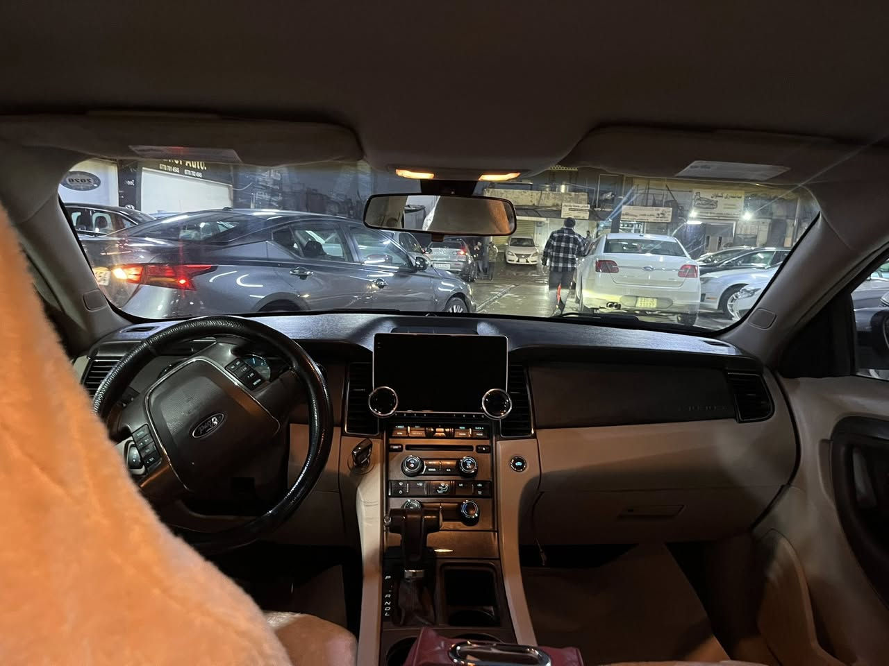 السلام عليكم فورد تورس موديل 10 كير مكينه صدر خلفي امامي بشرط سنويه هزه كله جديد بسمي  السبه بيه قطعتين صبغ ونص بدون دوخل. بشرط 
مكان السياره سليمانيه 
 ماشيه 210 
السعر

 87 ورقه 
***********
***********
