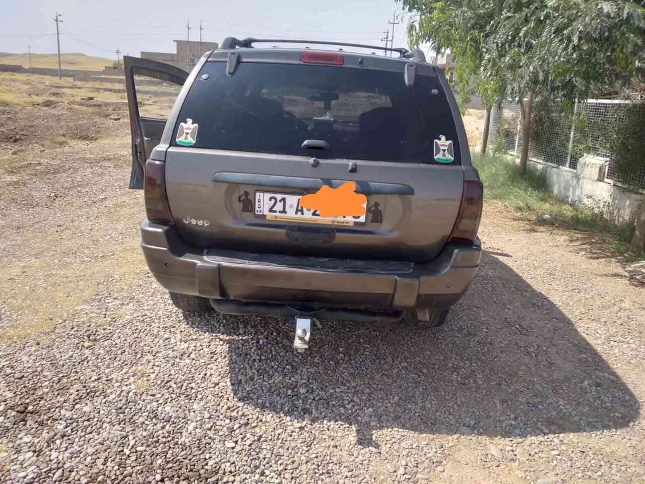 سلام عليكم جيب شيروكي موديل ٢٠٠٠ لون فيلي محرك ٦مرغوب كير ولوكير  محرك  سيارة بلادية ماملعوب بيها مابيه ضربة صبغ بس البونيد ابسبب الجراد وترايش البوب  كهربائيات كلها شغاله سنوية الحد 2027 هزة جديد بسمي  كشنات كهرباء تبريد شغال والسعر 80 وبيهة مجال مراوس عادي حسب القناعة ***********
