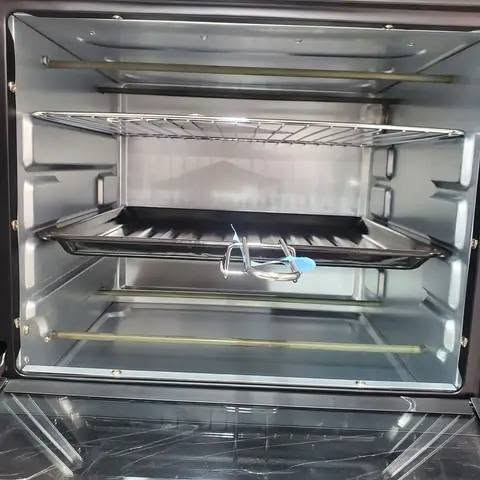 Four + friteuse + tourné Broche 
💥💥💥تحطيم الاسعار


**إذا كنت صاحب هذا الإعلان وتريد حذفه لأي سبب، رجاءا أرسل رسالة إلى الدعم الفني**