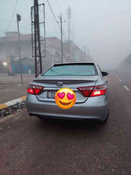 للبيع كامري 2017  وارد أمريكي 🚘🚘

فئه — SE مواصفاتها حلوة
رقم أربيل بأسمي شرط تحويل 
سياره على وضع الشركه 
سياره مكفوله بدون صبغ 
فقط بيها تعديل بارد بجنطه
بجم كبس شركة 

موصفات
كشن امامي كهربائيه
كشنات  جلد 
ويجي   شفتات بل استيرن 
محركها 2500يعني 4سلندر 
المحرك وكير شرط مكفول 

للاتصال
***********
السعر 175 وبي مجال بسيط
