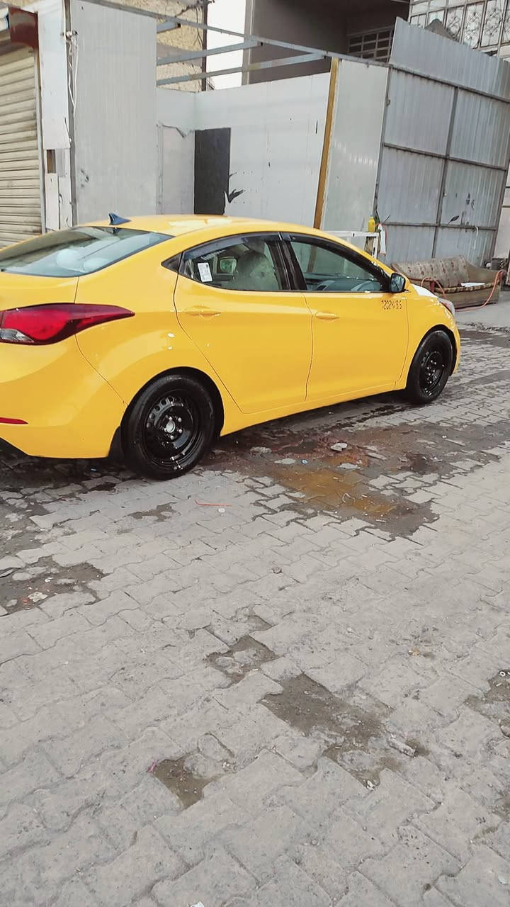 السلام عليكم الانتره 2016 وأرد أمريكي مكينه 1800 للبيع
السونار كدام عينك السعر 108 وبيها مجال مكان السياره بغداد مدينه الصدر رقم الهاتف *********** الشري يتصل مصفره هيئه وغرامات السياره بسمي
