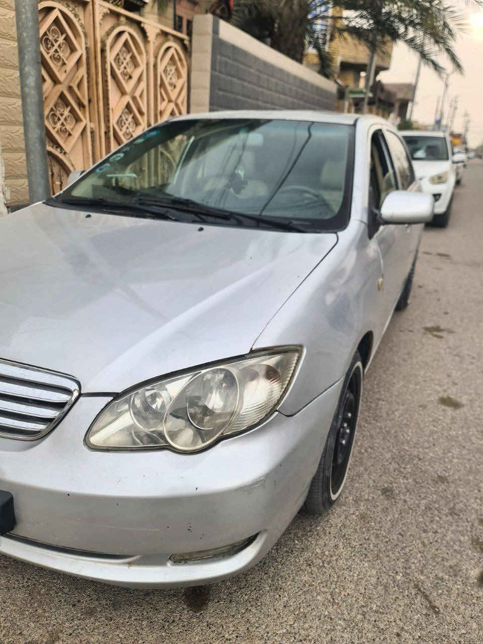 بي وايدي f3 رقم كربلاء مشروع وطني راعيها يمي مصبوغة جمالية مابيها ضربة كير ومحرك مسيبوشي بلادي كير اوتو معروضة ب٥٥ مكان كوت داموك ‭٠٧٧١ ٨٧٥ ٠٦٣١‬
