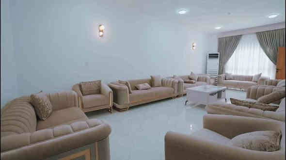 🏕️دور للبيع – مجمع جنائن الأميرات 3 السكني / النجف الأشرف
، مقدمه 60 مليون و مواقع ممتازة جدا 
مساحة 300متر + 100متر فضله
يتكون من طابقين ويضم:
حديقة كبيرة جدا اكثر من 175متر تصلح محلات وغيرها
• 4 غرف نوم
• 4 حمامات
• موقع تجاري فرصة العمر (يصلح شركة)
بيت جاهز للسكن بعد 6 اشهر 

🖥️ اكتب "تم" ليتم إرسال التفاصيل عبر الخاص.
📞 للاستفسار والاتصال عبر واتساب:
أرقام الموضفين 
👇👇
️ *********** - ***********
📍 عنوان المكتب:
شارع المجمعات – عامود 53 – شارع كربلاء / النجف
داخل مجمع الأميرات القديمة، مقابل مجمع كرار السكني
(مكتب الأمل للوساطة العقارية)
مجاور صيرفة السدير
