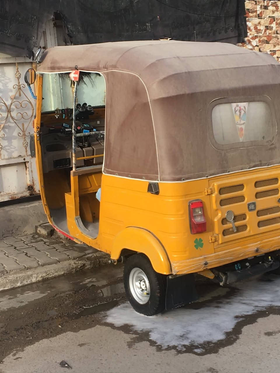 السلام عليكم تكتك 19شهر12رقم وسنويه تكتك خير من الله بيها بس دوس ما معمرات والباقي كفاله عامه  السعر 4 وربع وبهيا مجال بغداد ‏‪***********‬‏ اتصل ما متواجد ع النت
