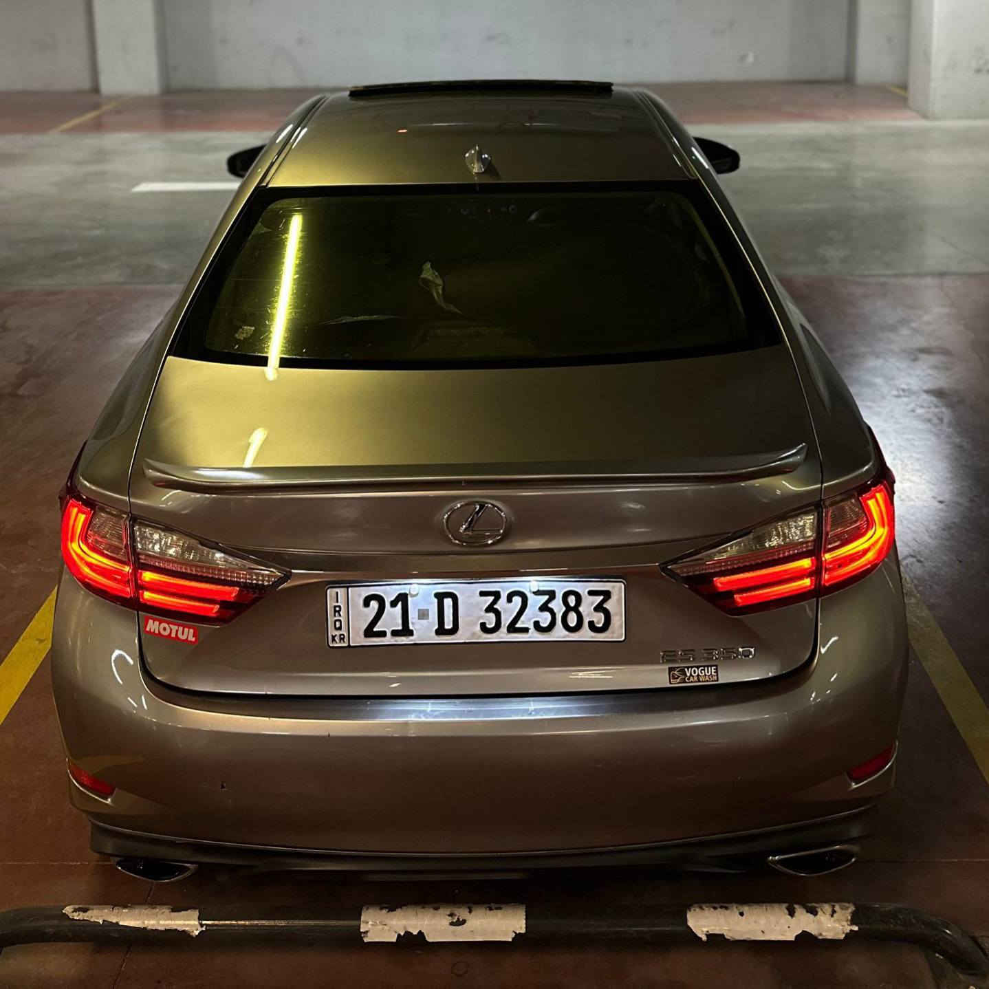 لێگزز ES350 مۆدێل 2016
مواسەفات سلایت دەبڵ عەدەسە ناو خەنەیی
٢ پارچە بۆیاغە وێنەی سۆنەرەکەیم داناوە
١١٤ هەزار میل ڕۆشتووە

سعر لە کۆمێنت داوابکە ڕاستەخۆ بۆت دیت 📩 

 گێڕ و مەکینە بە شەرت نەکراوەتەوە ئێرباگ سیستەمە

ژمارەی خاوەنی 
***********
