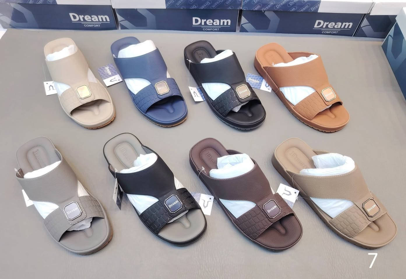 #جملة فقط ❌لايوجد مفرد ❌

#زبــأئـنـــا_الاعــزاء🫶

#وفـرنـالكم_احدث_وارقى_واجمل_الموديلات 

#الــرجـالـي_الــنسـائــي_الــشبـابـي_الـولادي_الــبـنــاتـي_اطفالي  
 
الأسعــــــــــار والتــفاصــيل داخــل الـــصــور ✔️
يــتوفر لــدينا توصيل لكل محافظات العراق 🇮🇶

التوصيل متوفر لجميع المحافظات 🚚 

توصيل بغداد /5000 الاف لاي كمية يتم شراءها

توصيل محافظات /6000 لاي كمية يتم شراءها 

قناة الواتساب لنشر البضاعة اليومية
https://whatsapp.com/channel/0029VbBzkJrChq6HksnzA22C

الحجز عن طريق رابط واتساب👇
https://wa.me/+9647506488629


**إذا كنت صاحب هذا الإعلان وتريد حذفه لأي سبب، رجاءا أرسل رسالة إلى الدعم الفني**