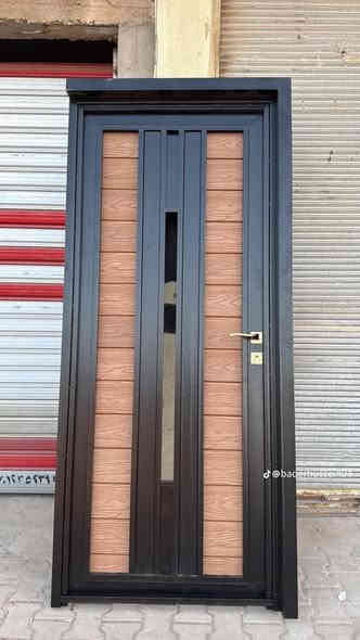 السلام عليكم انواع الشغل اليدوي معمل حداده عباس 
انواع الابواب والمحجرات والشبابيك والقمريات 
المراجيح وغرف السندويش 
حسب طلباتكم نشتغل بلحديد الثقيل مكاني بغداد جديده الف دار سوق رحمه 
اي استفسار ع رقم وبي واتساب 
***********
