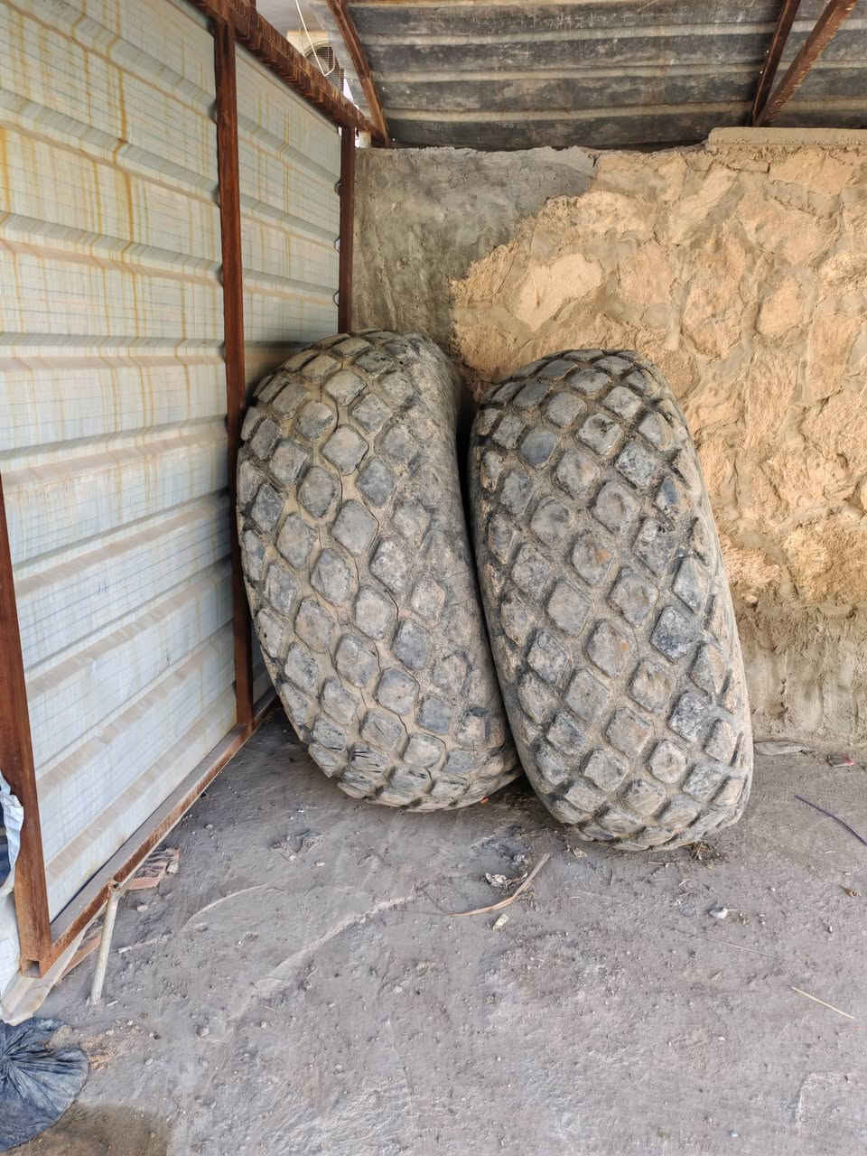 تارات حادله مستعمله بعدي جوبلس
***********
