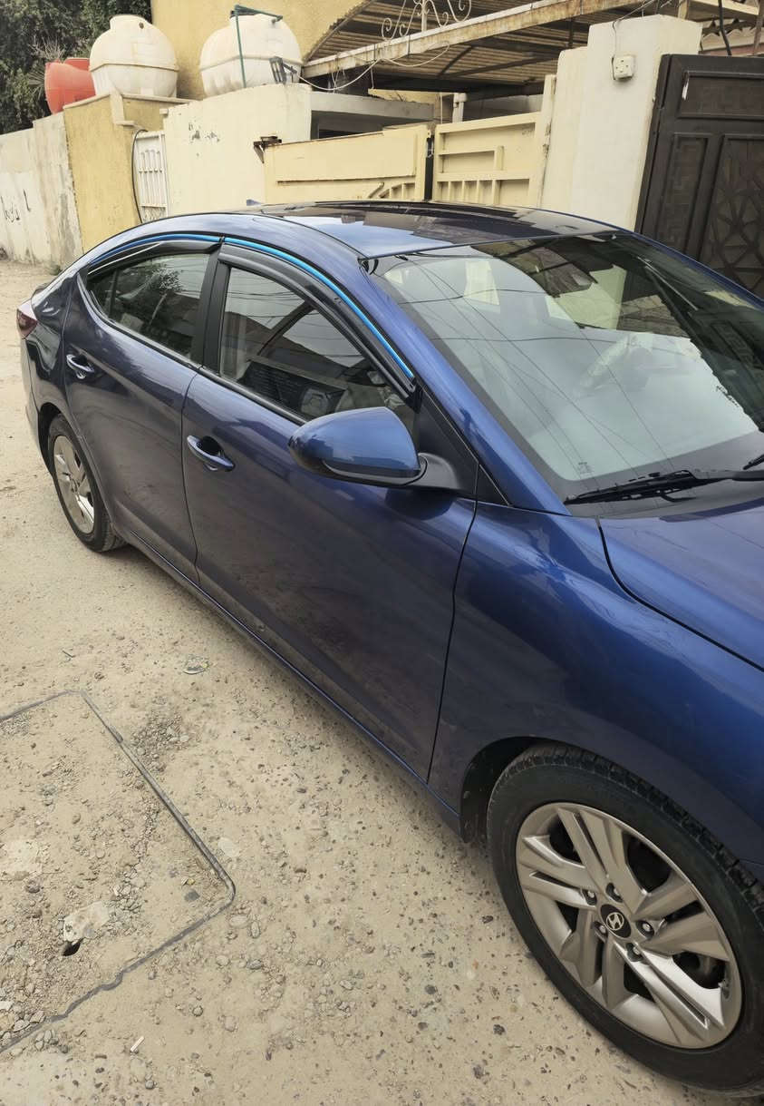 السلام عليكم
النترا موديل 2019  وارد ماشية 79
محرك 2000 دوش
رقم بغداد بأسمي
تبريد ثلج صدر جديد 
منظومة زنون ابيض
حادثه بسيط بدون ايرباك صور الحادث مرفقة بالمنشور 
كاميرا دوارة 
شاشة ابل كار بلي
تحكمات ستيرن
 رادار امامي وبالمري
السعر : 122 وبيها مجال بسيط 
للاستفسار :
*********** واتساب

