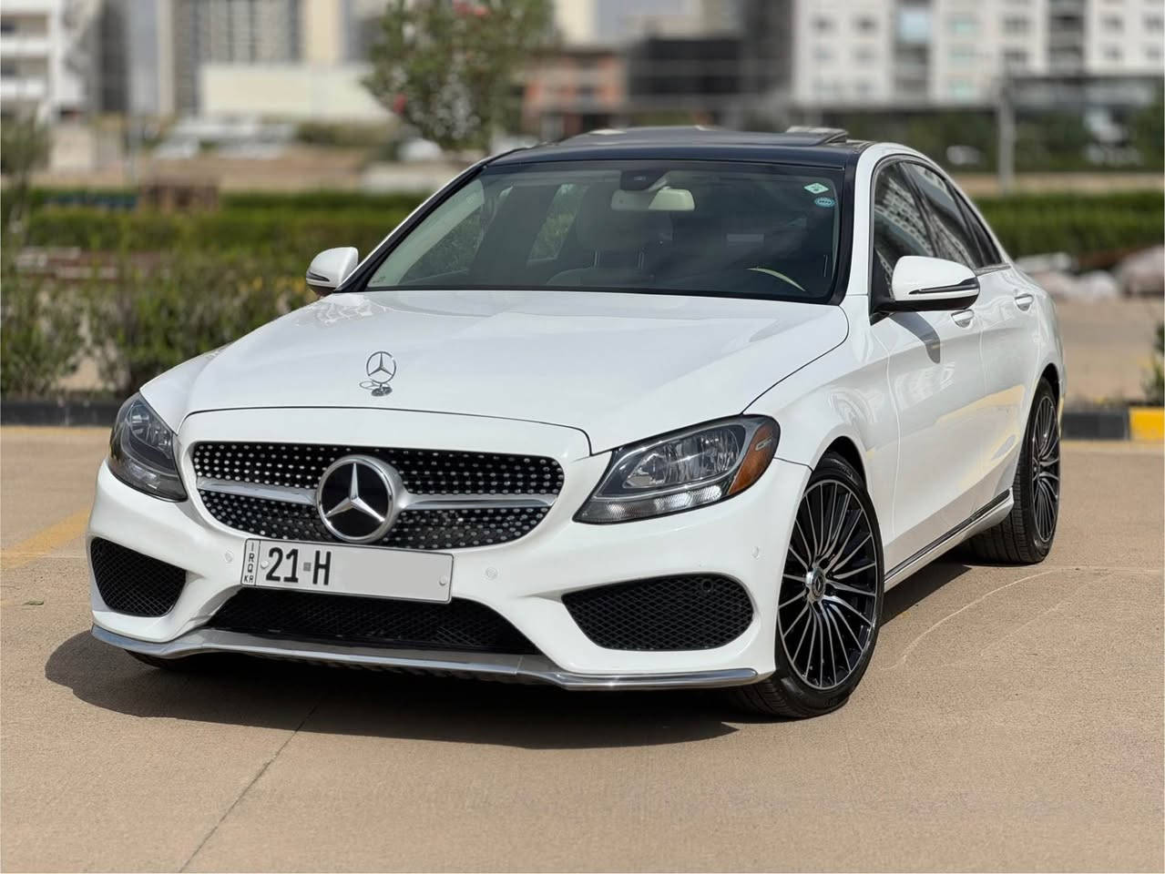 كوردی / عربی 
‎بسم الله الرحمن الرحيم
Mercedes Benz  C-300 2018  
سەیارەیەکی گەنجانە و کەشخە و  کەممەسرەف
گێڕو مەکینە بە شەرت نەکراوەتەوە و بێ کێشەیە
٤ پستۆن ٢.٠ تۆڕبۆ هێزی ٢٤١ ئەسپ مەرغووب 
سەنەوی و رەقەم تازەیە تا ٢٠٢٨ بە ناوی خۆمەوەیە
سەیارەکە تەنها بانزینی سۆپەر و ڕۆنی مارکەی بۆ بەکار هاتووە و چوار تایەو ویلی لۆکی بۆ بەستراوە 
١٥٠،٠٠٠ کم ڕۆیشتوە 

سعر 💵(( 218 )) 💵وەرەقە و معامەلە 

مواسەفات : ئەمریکی 
سڵاید و بەصمە و ماوس گەورە 
کوشن جلد و کارەبا و هیتەر و میمۆری 
شاشە و کامێرە و پێش و دوا حاسە 
ئاوێنە شەفت و فۆرمیکا  زۆر مواسەفاتی تر …

رەقەم شاصی ؛ 55SWF4JB9JU273357

چەمەلغی پێشەوەی سایەق و پەڵەیەکی بچوک بۆیاخە بێ ناو گرتن ئێرباگ شان و سوکان تەقیوە وەک شەریکە چاک کراوەتەوە و بە شەرت ✅

📍شوێن : سلێمانی 

***********☎️
ڤایبەر و واتسئاپی لەسەرە 

—0️⃣7️⃣7️⃣0️⃣2️⃣2️⃣5️⃣2️⃣5️⃣2️⃣4️⃣—

مرسيدس C300 2018  مواصفات امريكي
ماشاءالله سيارة راقية و ممتازة و الاقتصادية 
محرك ٤ سلندر ٢.٠ تيربو قوة ٢٤١ حصان مرغوب 
گير و محرك مامفتوح وكل بشرط بدو اي نقص 
سنوي و رقم جديد ٢٠٢٨ و باسمي تحويل مباشر ✅
ادامه سيارة مضبوط فقط بنزين سوبر و زيت اصلی
تخم تاير و ويل جديد و ماشي ١٥٠ الف كيلومتر 

سعر 💵(( 218 )) 💵ورقة و بيها مجال 

مواصفات: امريكي 
فتحة و بصمة و ماوس كبير 
كشن جلد و كهربائي و تدفئة و خزن
شاشة و كاميرا و حساس امامي و خلفي 
مري شفت و فورميكا و بعد هواي مواصفات…

رقم شاصي: 55SWF4JB9JU273357

بيها حادث خفيف جدا جاملخ امامي و شبر صبغ بدون دواخل ارباك ستيرن و تكمة طاك و راجع نفس بلادي بشرط ✅

📍مكان : سليمانيه 

***********☎️
فايبر و واتساب موجود السليمانية, العراق
