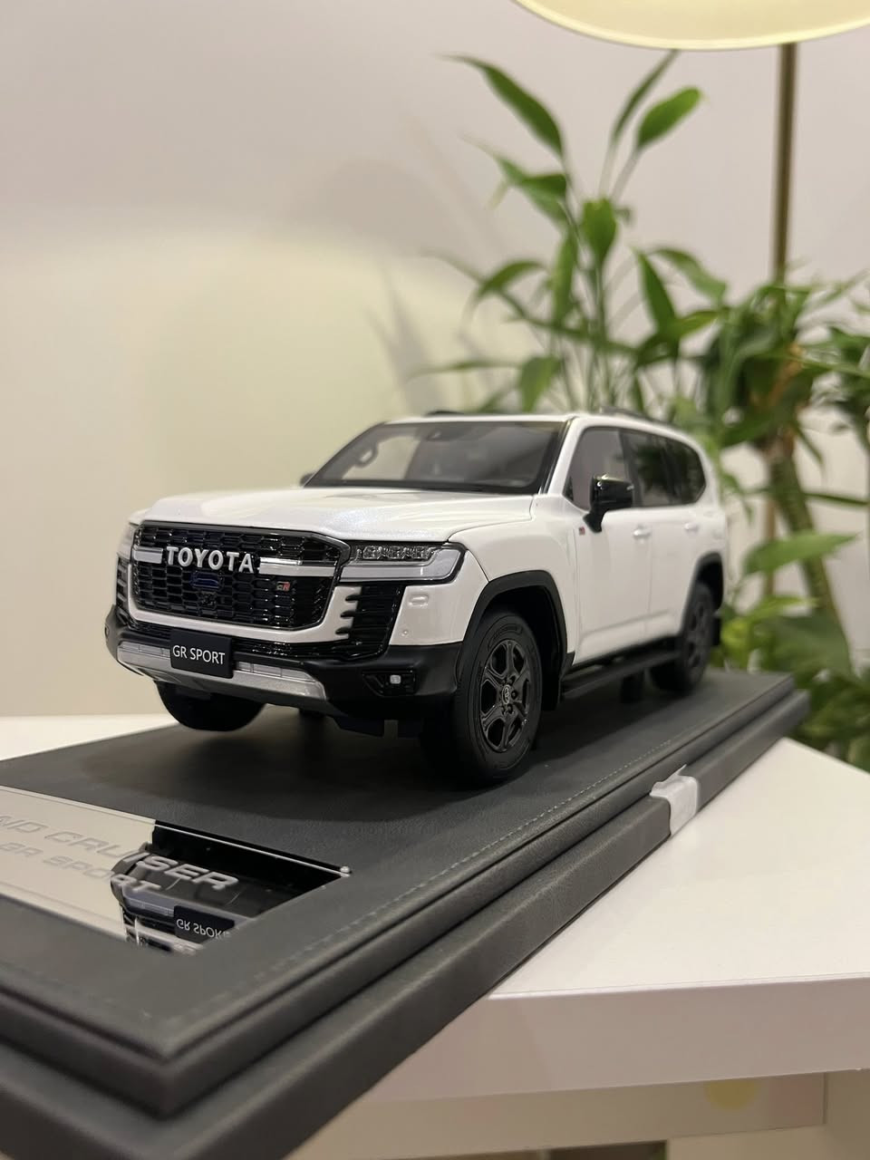 مرحبا اصدقائي
خميسكم مبارك😎
من النوادر انتاج 2027
من شركة LCD
حجم1:18 
Land cruiser GR 
السعر 235$🔒🙏🏼


**إذا كنت صاحب هذا الإعلان وتريد حذفه لأي سبب، رجاءا أرسل رسالة إلى الدعم الفني**