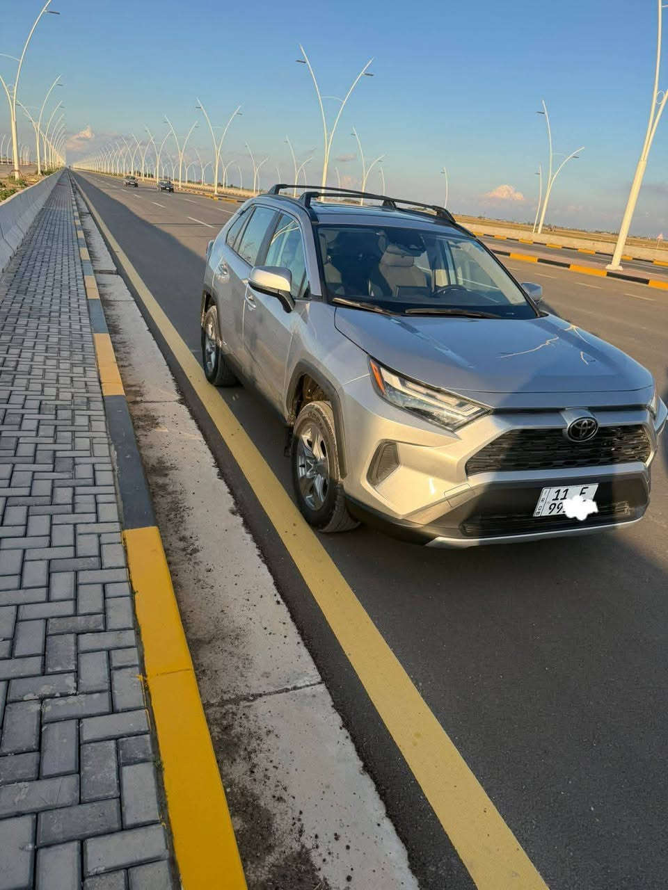 السلام عليكم ورحمة الله وبركاته
السلام عليكم ورحمة الله وبركاته

#للبيع  او المراوس حسب القناعه تويوتا راف فور هايبرد 2025 وارد أمريكي 

● رقم بغداد تحويل ثاني يوم 

●المواصفات XLE 

ماشيه  1000 ميل  ،،، زيرو

•فتحه سقف  

- بصمة تشغيل 

- ⁠كشنات كهرباء  

- ⁠كشنات تدفئة  

- ⁠هيتر ستيرن 

- ⁠وبعد هواي مواصفات  معروفه 

- الصبغ البنيد  ونصف جاملغ 

- السعر  268 ورقه

- العنوان/صلاح الدين/سامراء 

- الاستفسار على الرقم/ ***********
