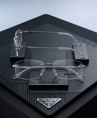 القاهرة قرب الامزون للتوصيل موسى للبصريات 👓  07711224773  📍العنوان بغد...