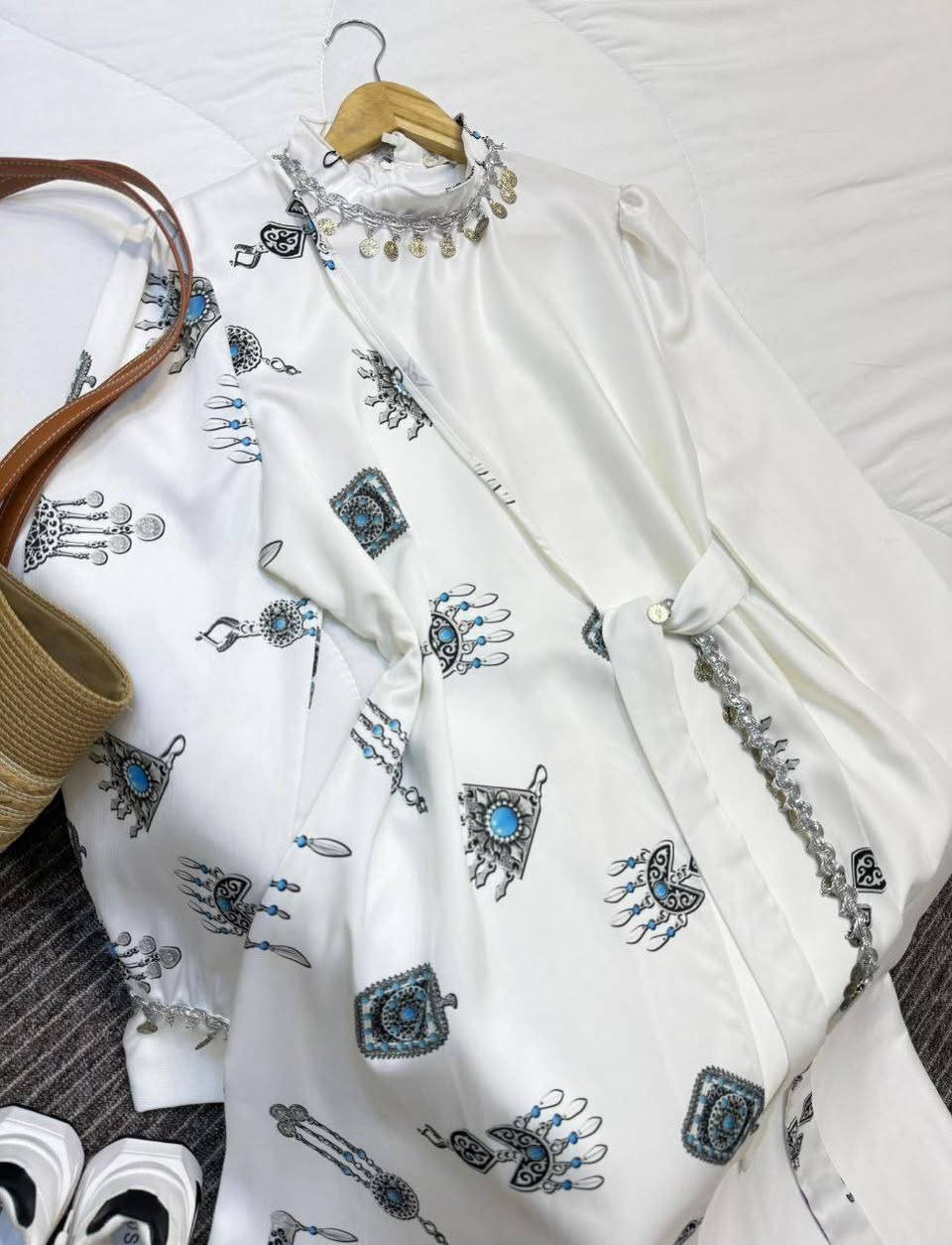 وصل  موديل جديد لاكثر طلب هاي فترة ❤️‍🔥
الوان الموديل

فستان خامه دابل ستراس مطعم شيفون مبطن ايطالي كوالتي عالي

القياسات 38 40 42 44 46 48

لطلب ولاستفسار راسل صفحه


**إذا كنت صاحب هذا الإعلان وتريد حذفه لأي سبب، رجاءا أرسل رسالة إلى الدعم الفني**