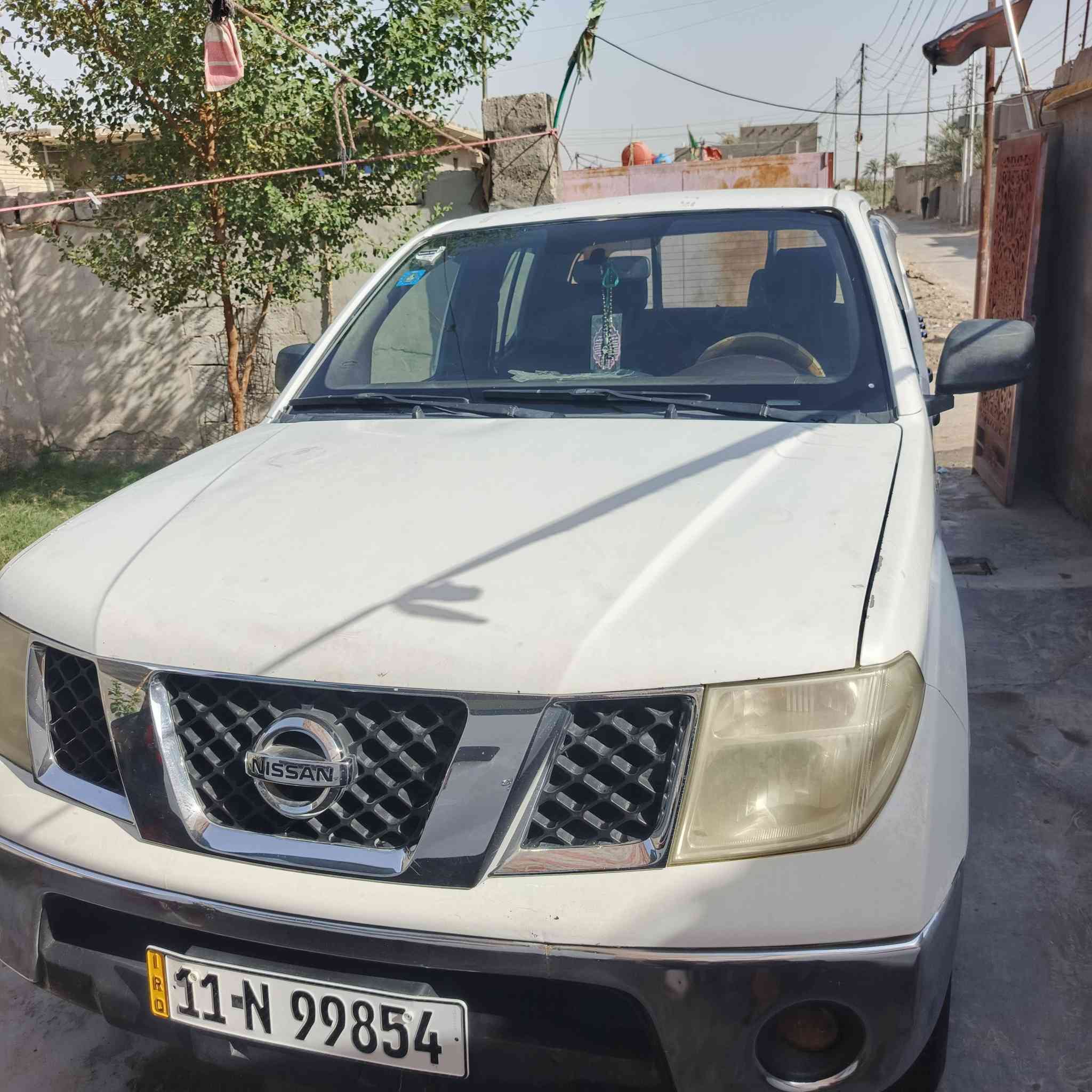 السلام عليكم نيفارا للبيع موديل 2008 مكان بغداد قرب بسمايه سياره باسمي تحويل محركه بي صرف السعر ٧٠ وبيه مجال  رقم بغداد ***********
