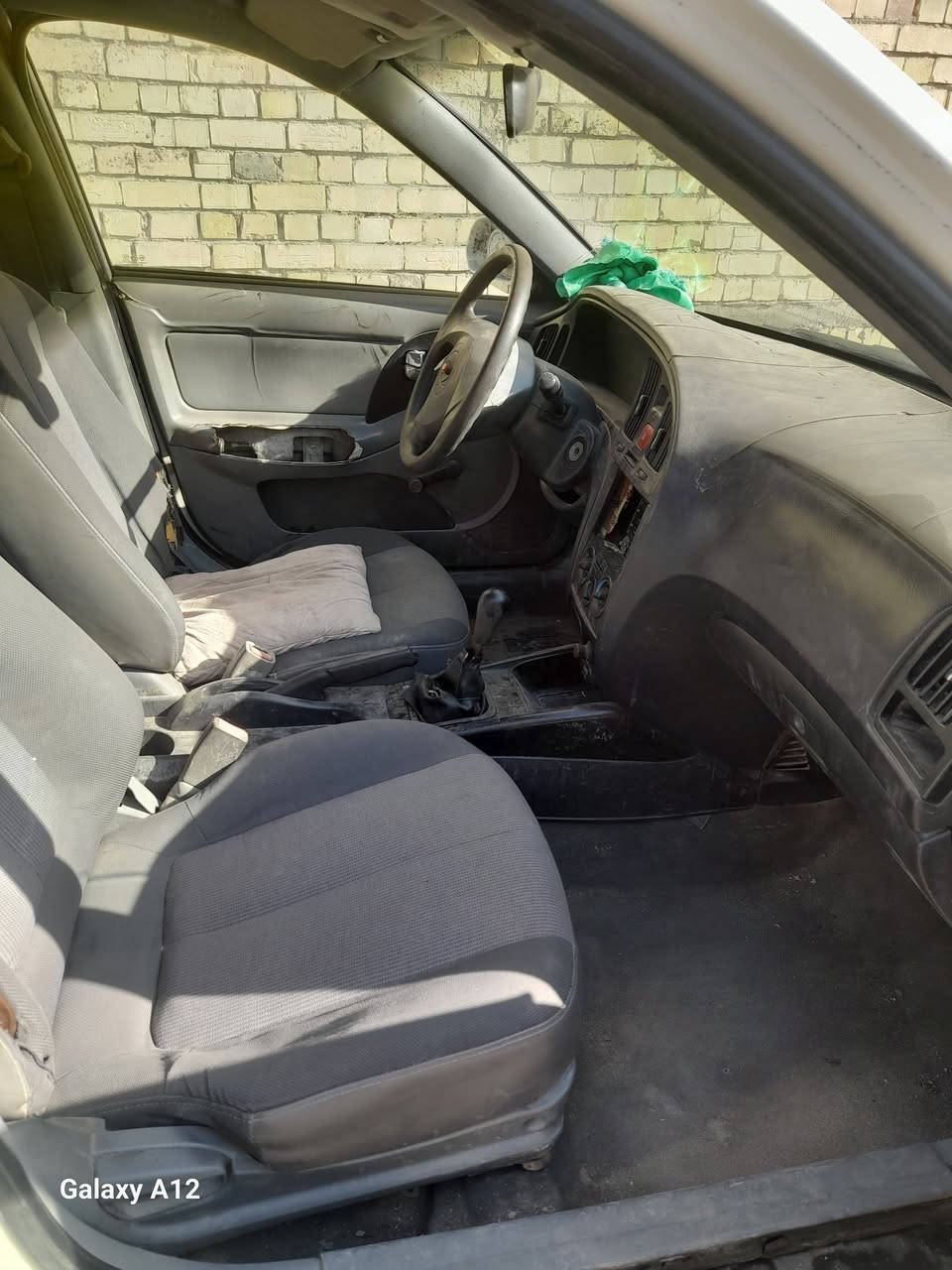 السلام عليكم سياره النترا 2003للبيع مزاد وزارة الداخلية سعر 35 مكان بغداد رقم الهاتف ***********
