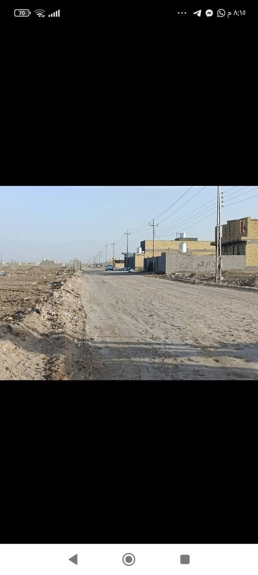 السلام عليكم 
عندي قطع بحي الجوادين مقابيل الاسكان الصناعي 
النزله الثانيه والنزله الثالثة باي مكان تريد موجود 
ها من تشتري مني گبل تنزل القطعه بأسمك بالخارطه الرئيسيه  لأن كل القطع مفصلات ومقسمات على شكل مقاطعات وارقام وخرائط تشتري وانته راسك بارد 
سعر القطعه 200متر  پ7ونص  
تريد تستفسر خابر وتدلل ***********
