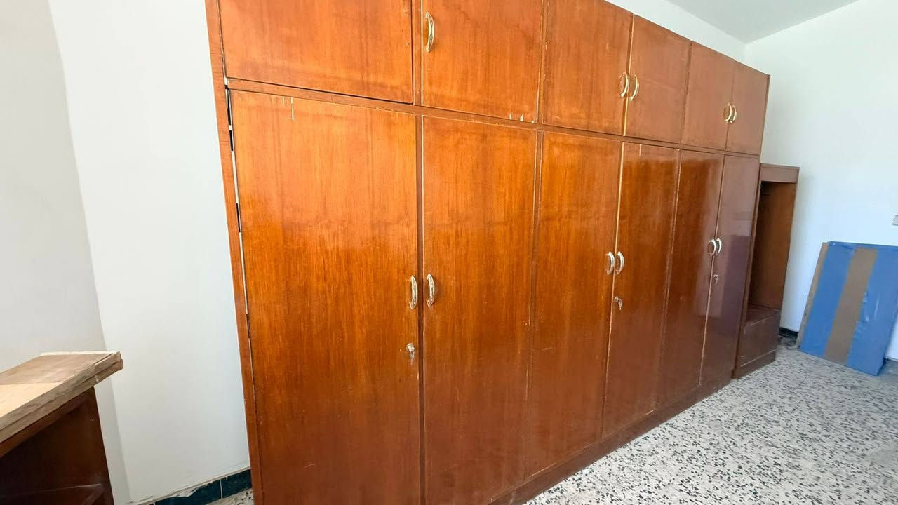 غرفة 6 ابواب طابقين تزگام، خشب صاج داخل وخارج مع ملحقاته ب300 الف


**إذا كنت صاحب هذا الإعلان وتريد حذفه لأي سبب، رجاءا أرسل رسالة إلى الدعم الفني**