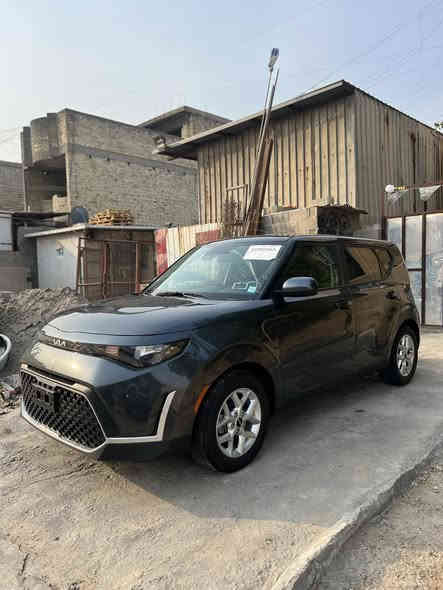 السلام عليكم للبيع فقط 
كيا صول موديل 2025دخول جديد منفيس بسمي بيها رقم فحص مؤقت المواصفات S فول رادار امامي خلفي جانبي مكينه 2000دوش ويل كب شاشه چبيره تحديد مسار توقف ذاتي  3انضمه قياده  وبعد هوايه مواصفات ماشيه 4الف صور الحادث ورقم شاصي بل منشور حادث جانبي صبغ باب وجاملغ وجزء من البنيد السعر 150$ورقه وبيها مجال  مكاني بغداد الشعب  اي ستفسار ***********
